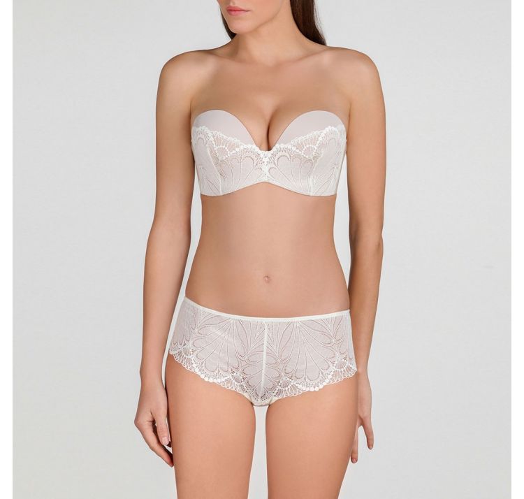 WONDERBRA refined glamour strapless lace