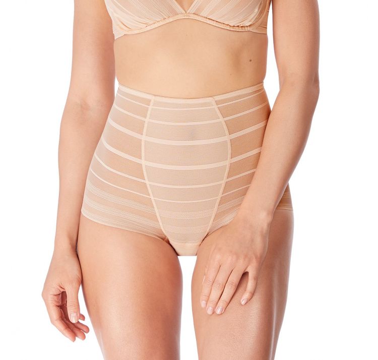 WACOAL sexy shaping brief