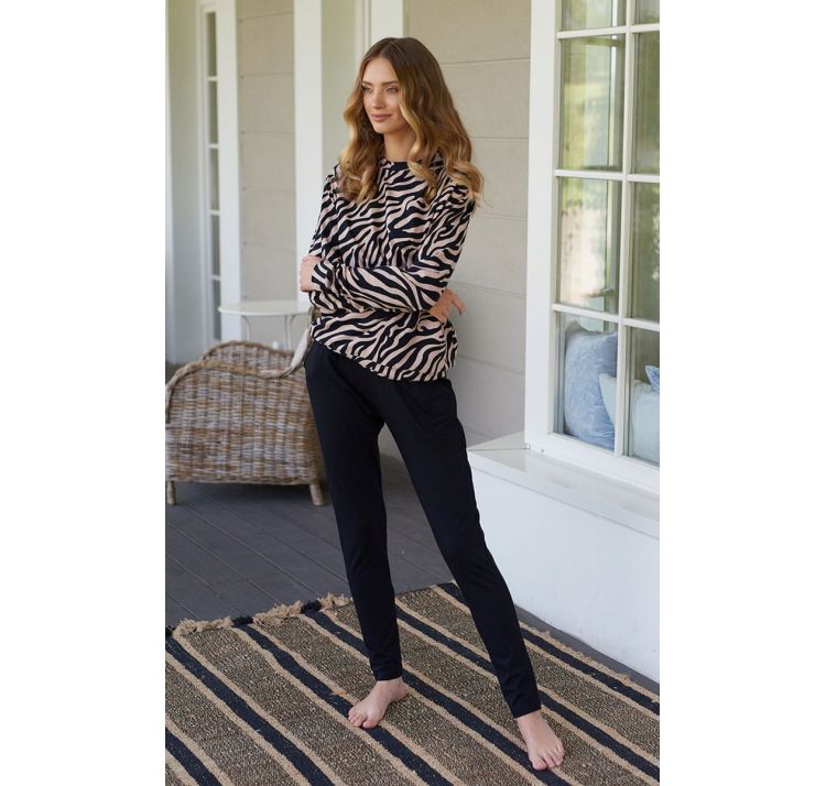 SLEEPLESS IN WARSAW piŻama black zebra set