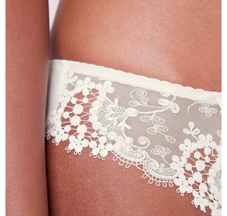 SIMONE PERELE wish brief