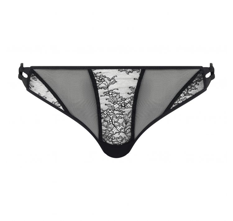 CHANTAL THOMASS mystery brief