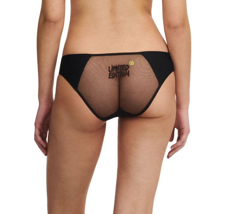 CHANTELLE X x edition figi z haftowanym napisem