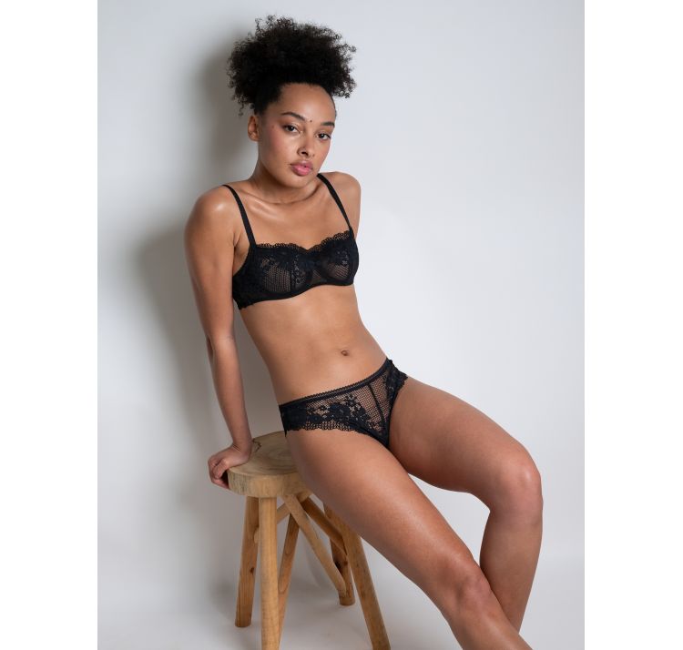 PASSIONATA nina koronkowe stringi brazyliany