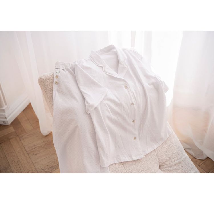 CARAMELLA piŻamka dŁuga biaŁa w bŁĘkitne groszki 100%