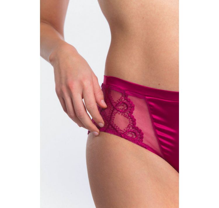 MAISON LEJABY bold haftowane wysokie majtki