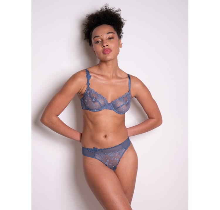 PASSIONATA white nights koronkowe stringi