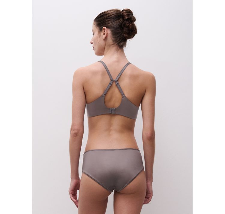 CHANTELLE EASY FEEL norah chic lekko usztywniany biustonosz plunge