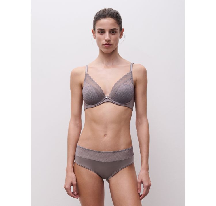 CHANTELLE EASY FEEL norah chic lekko usztywniany biustonosz plunge