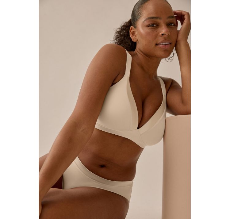 NATURANA wednesday usztywniana braletka bez fiszbin z satynowym detalem i szerokimi ramiĄczkami