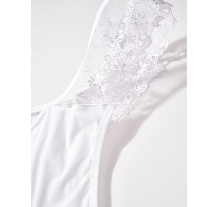 PASSIONATA calypso koronkowe stringi brazyliany